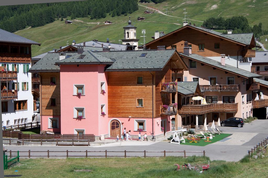 Bio Hotel Villa Cecilia Livigno Exterior photo