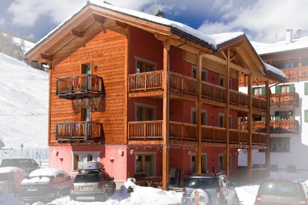 Bio Hotel Villa Cecilia Livigno Exterior photo